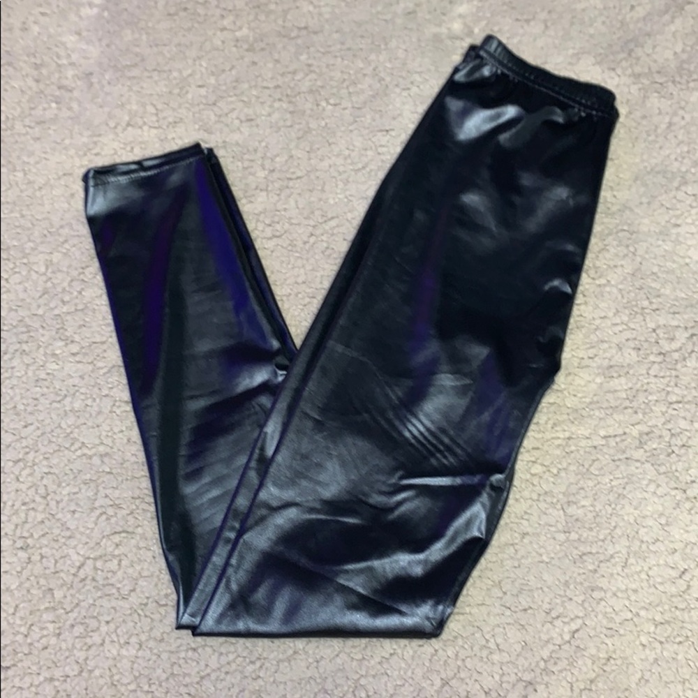 Leather leggings